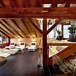 Traube 4*