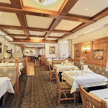 Traube Hotel 4*