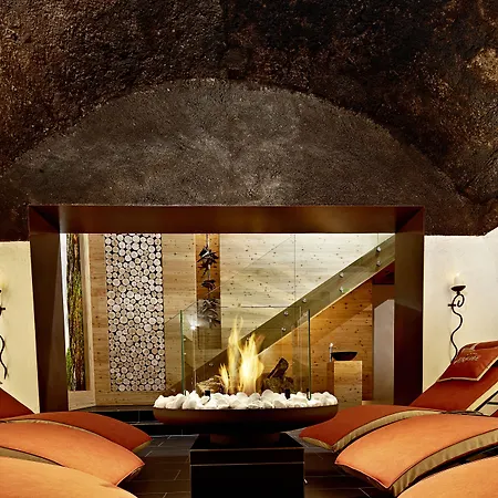 Traube Hotel 4*