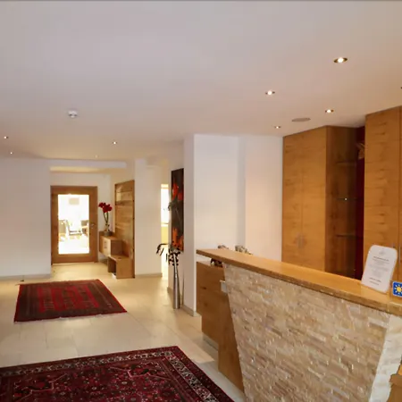 Hotel Traube 4*