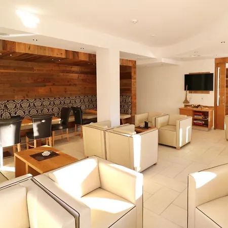 Traube Hotel 4*