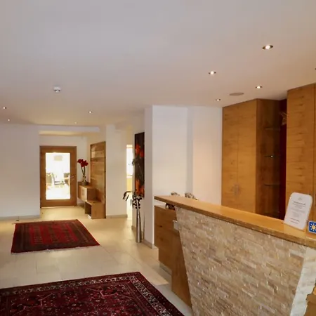 Hotel Traube 4*