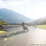 Ξενοδοχείο Traube 4*
